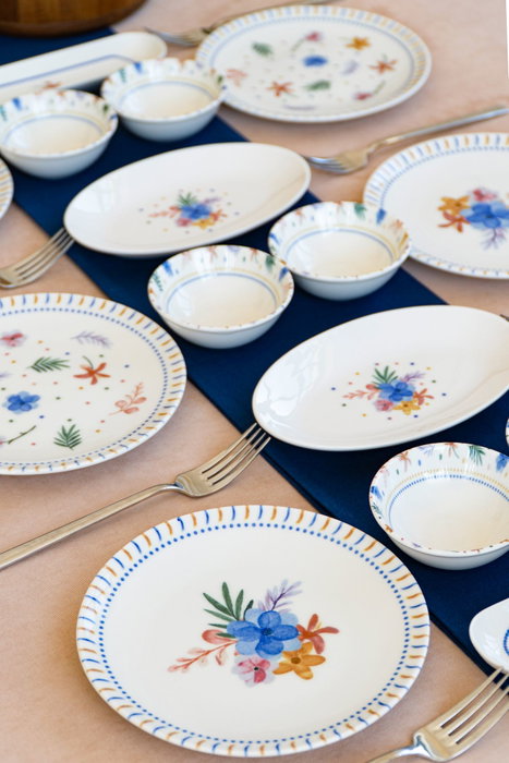Hermia Dalya 16 Set de Desayuno de Porcelana de 16 Piezas